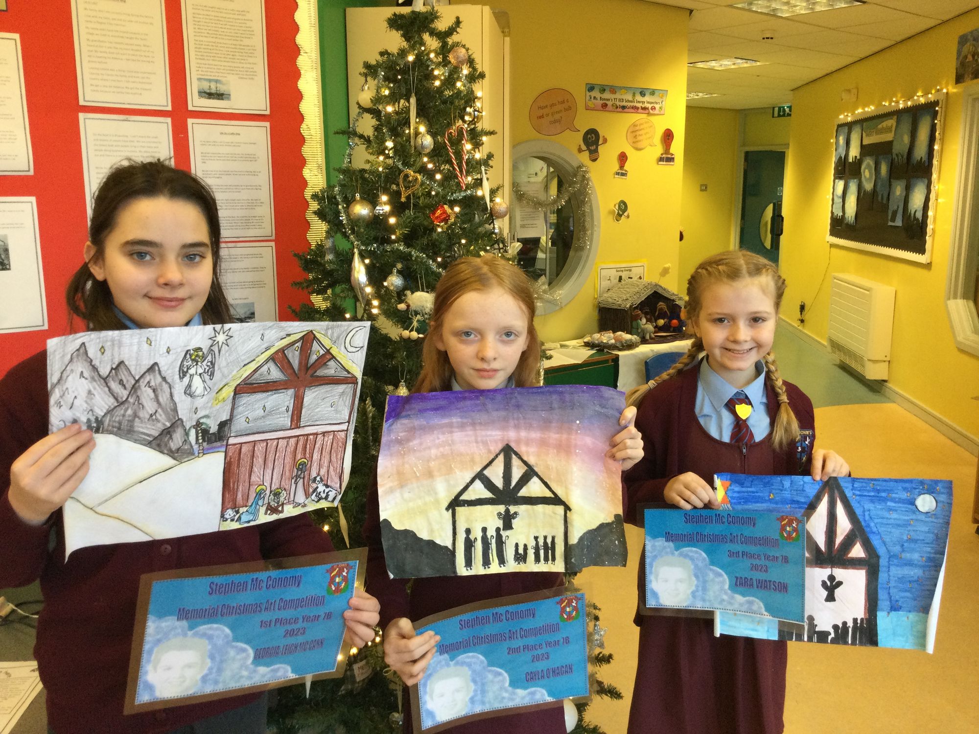 Year 7B winners of the Stephen McConomy Christmas Art competition