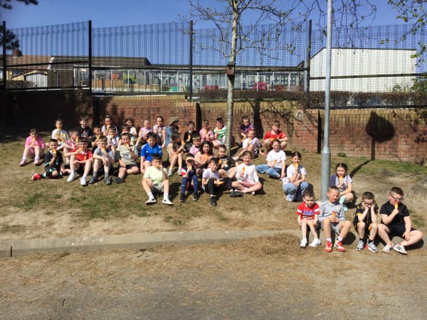 Year 4 Friday Fun In The Sun