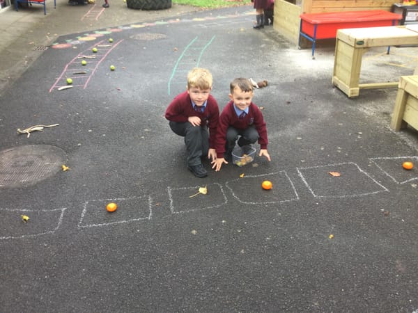 1B Enjoyed Making Patterns to Celebrate Maths Week Ireland