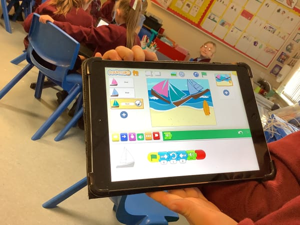 Year 4B learning how to code in Scratch Junior